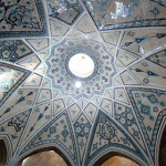 کاشیکاری زیر گنبد
